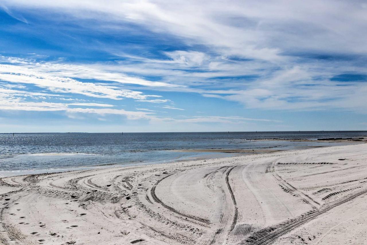 Beachside Getaway - Walk To Gulf, Pier And Casino! Villa Gulfport Buitenkant foto